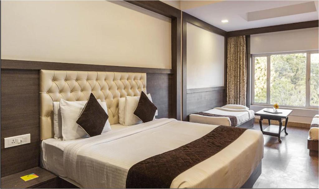 3 Hotel Rajwara Palace Jodhpur