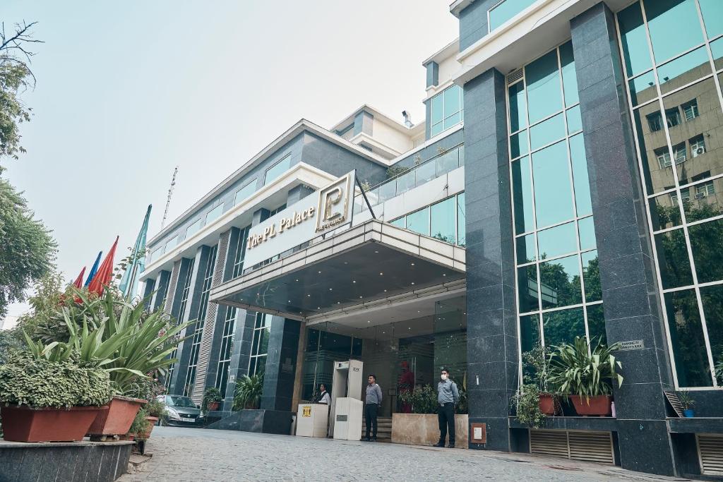 4 The P L Palace Agra