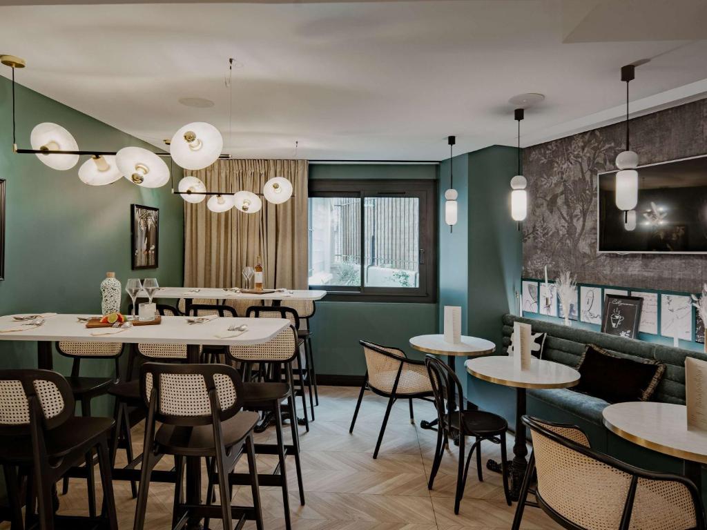 5 Hotel Mercure Paris Centre Tour Eiffel