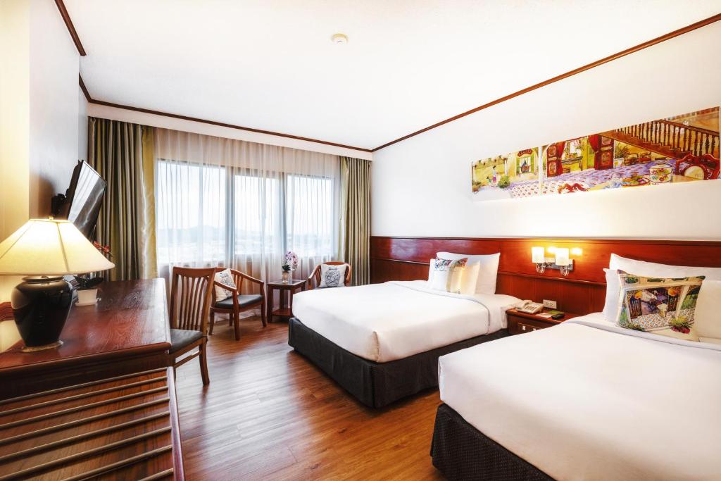 Royal Phuket City Hotel 1